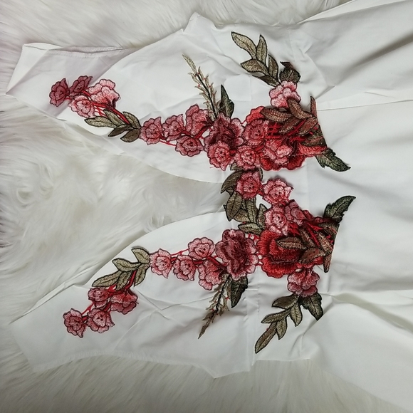 Floral embroidered mini white dress Medium and Large available - Picture 5 of 9